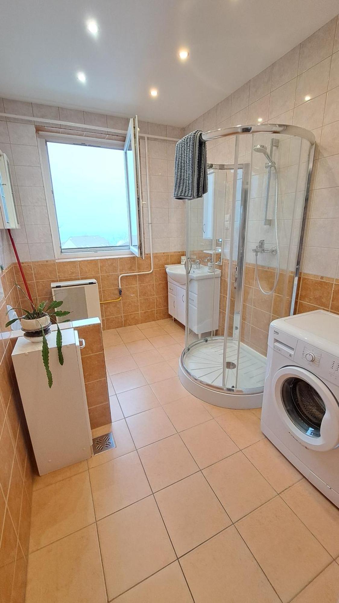 Apartment Retifarkas
